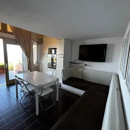Ginepro Feriehus *